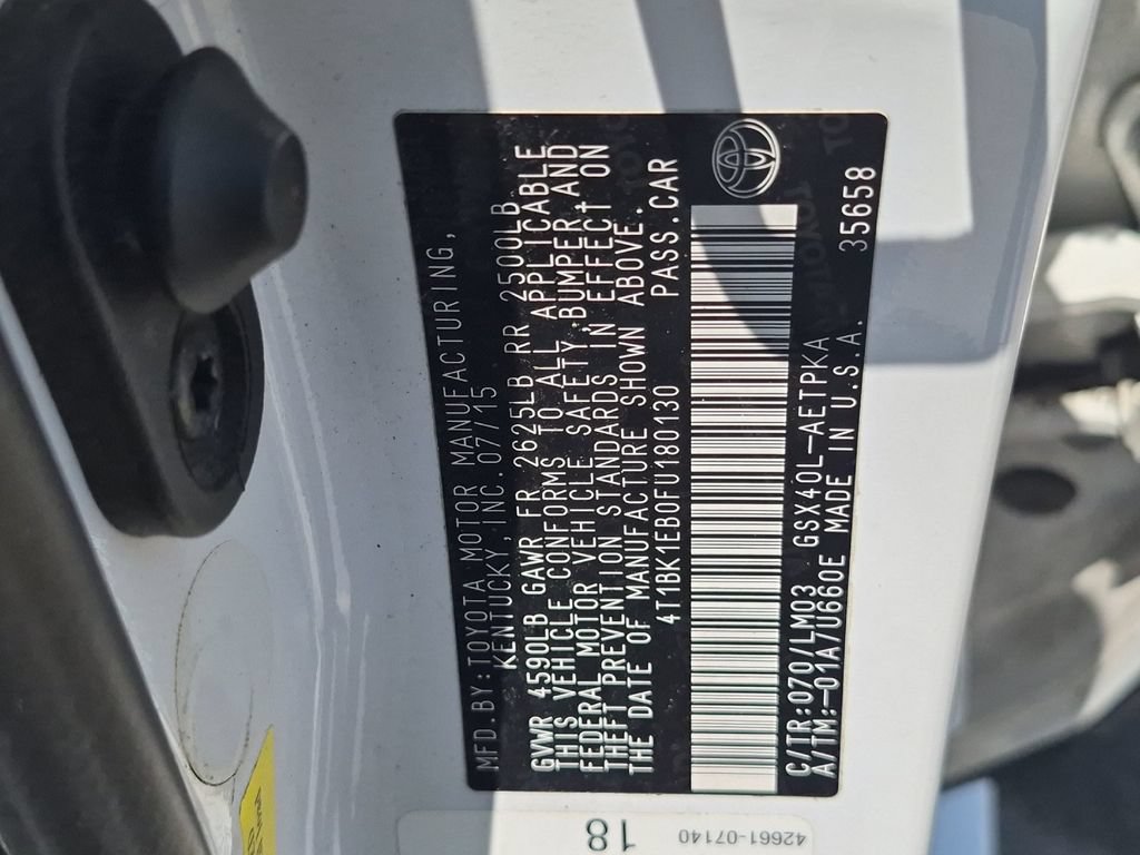 Used 2015 Toyota Avalon Limited FWD image 29