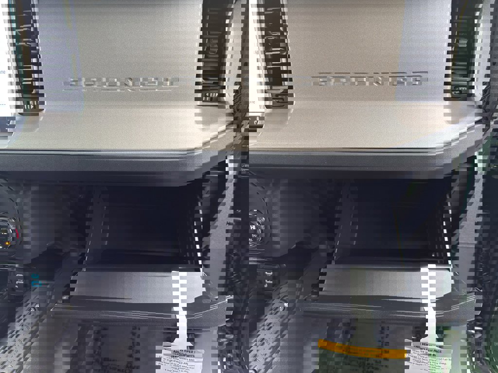 New 2025 Ford Bronco Outer Banks image 35