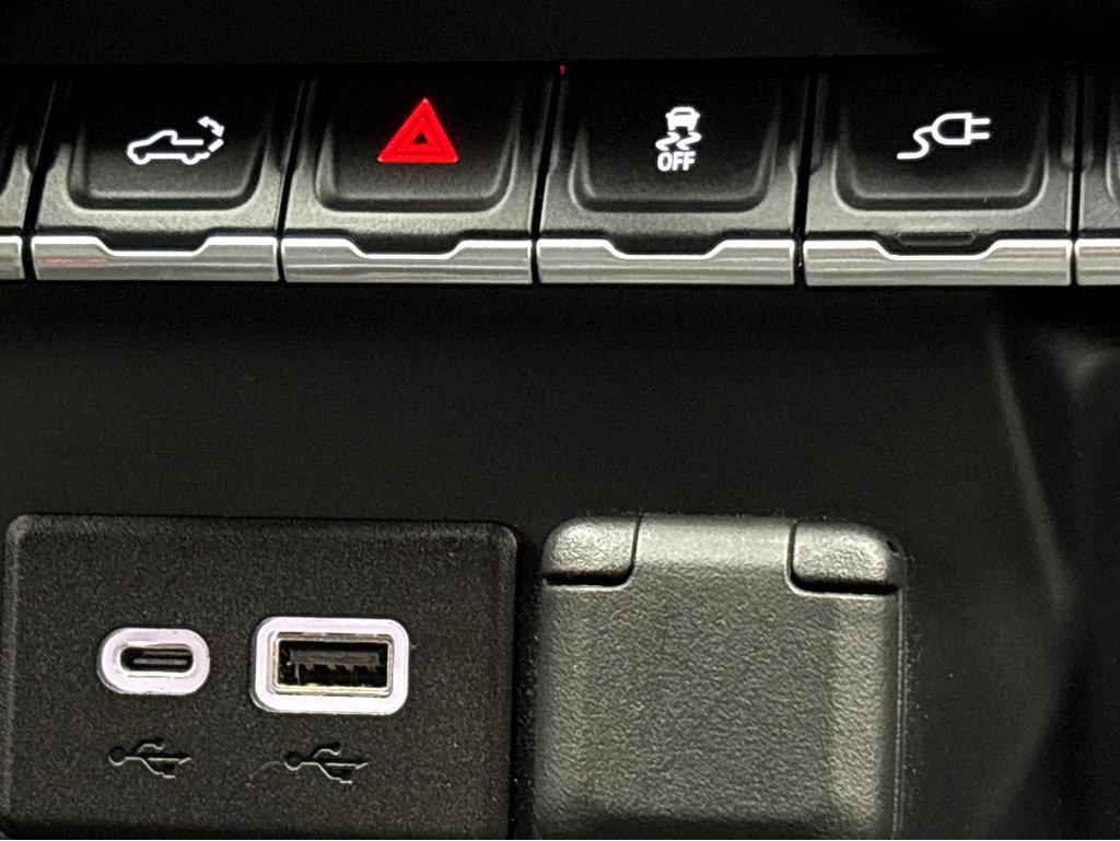 Used 2022 Chevrolet Silverado 1500 LTZ w/ Safety Package II image 11