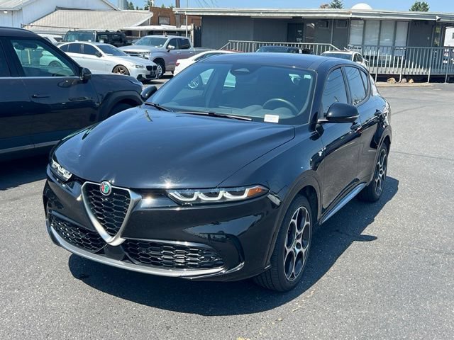 Used 2024 Alfa Romeo Tonale Ti w/ Active Assist Package AWD/4WD image 3