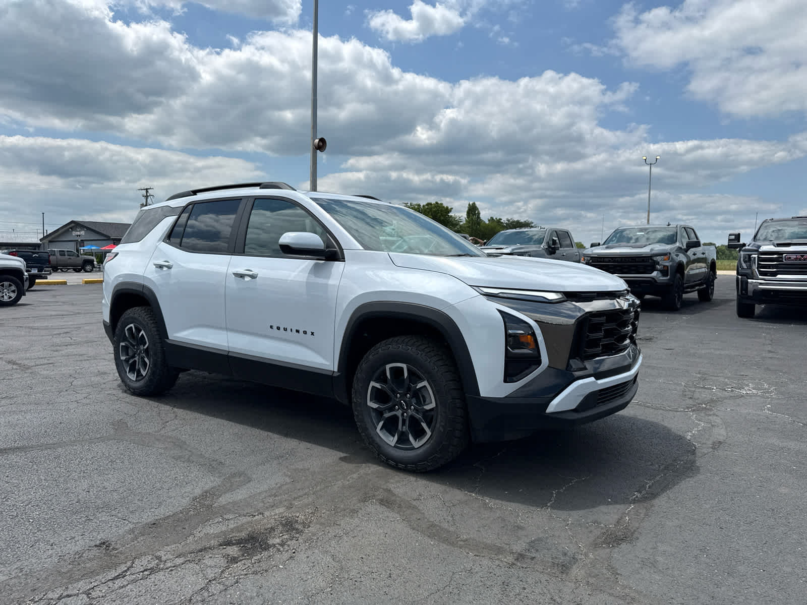 New 2026 Chevrolet Equinox ACTIV FWD image 7