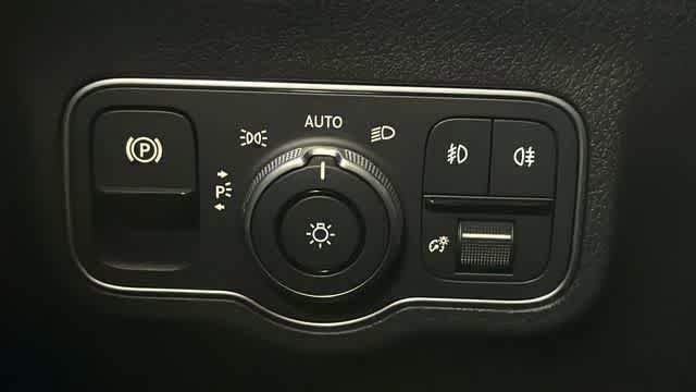 Certified 2026 Mercedes-Benz GLA 250 4MATIC image 18