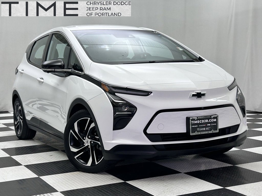 Used 2022 Chevrolet Bolt LT w/ Infotainment Package