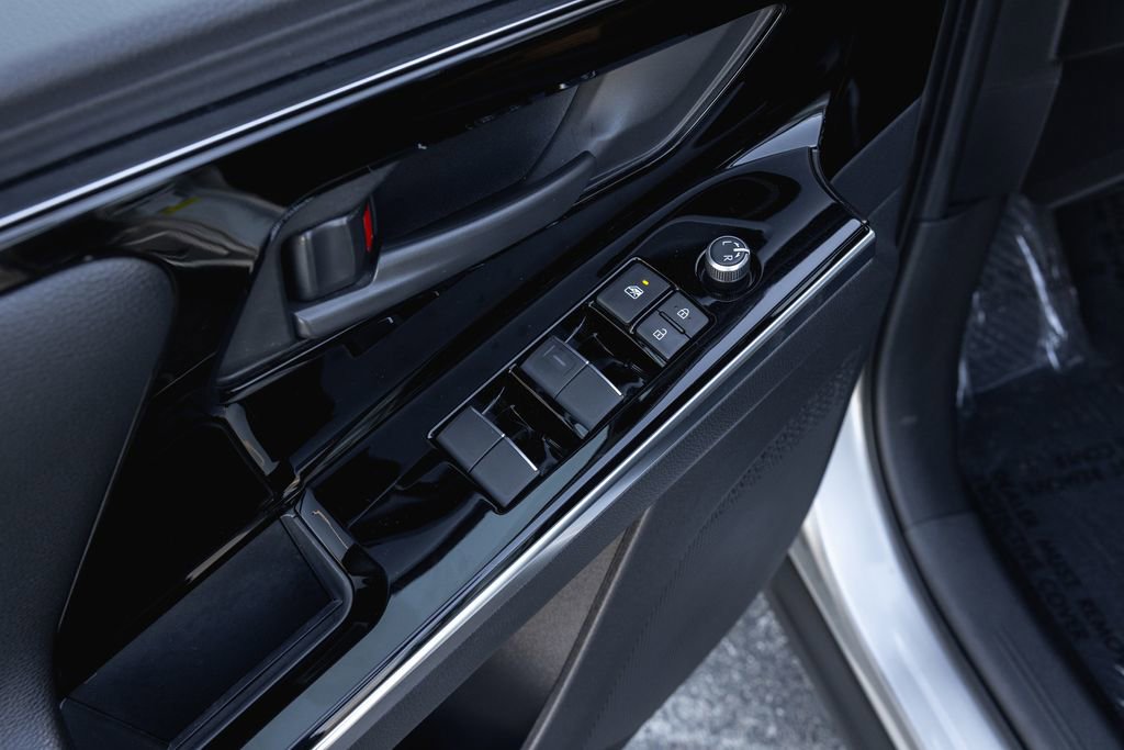 Certified 2023 Toyota bZ4X Limited w/ Weather Package image 9