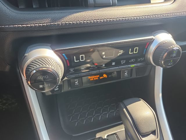 Used 2019 Toyota RAV4 XLE w/ Convenience Package AWD/4WD image 23
