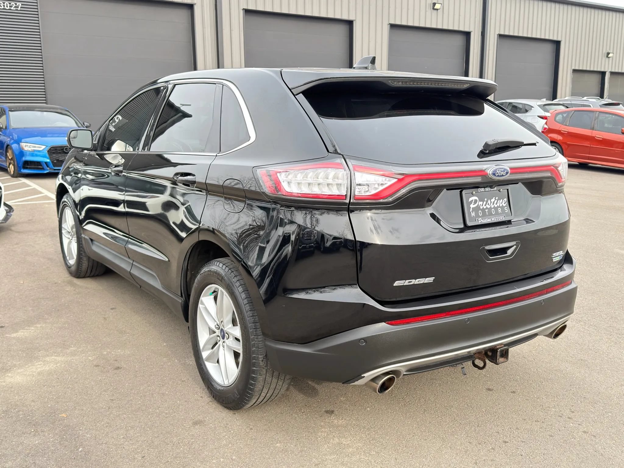 Used 2018 Ford Edge SEL w/ Canadian Touring Package AWD/4WD image 6