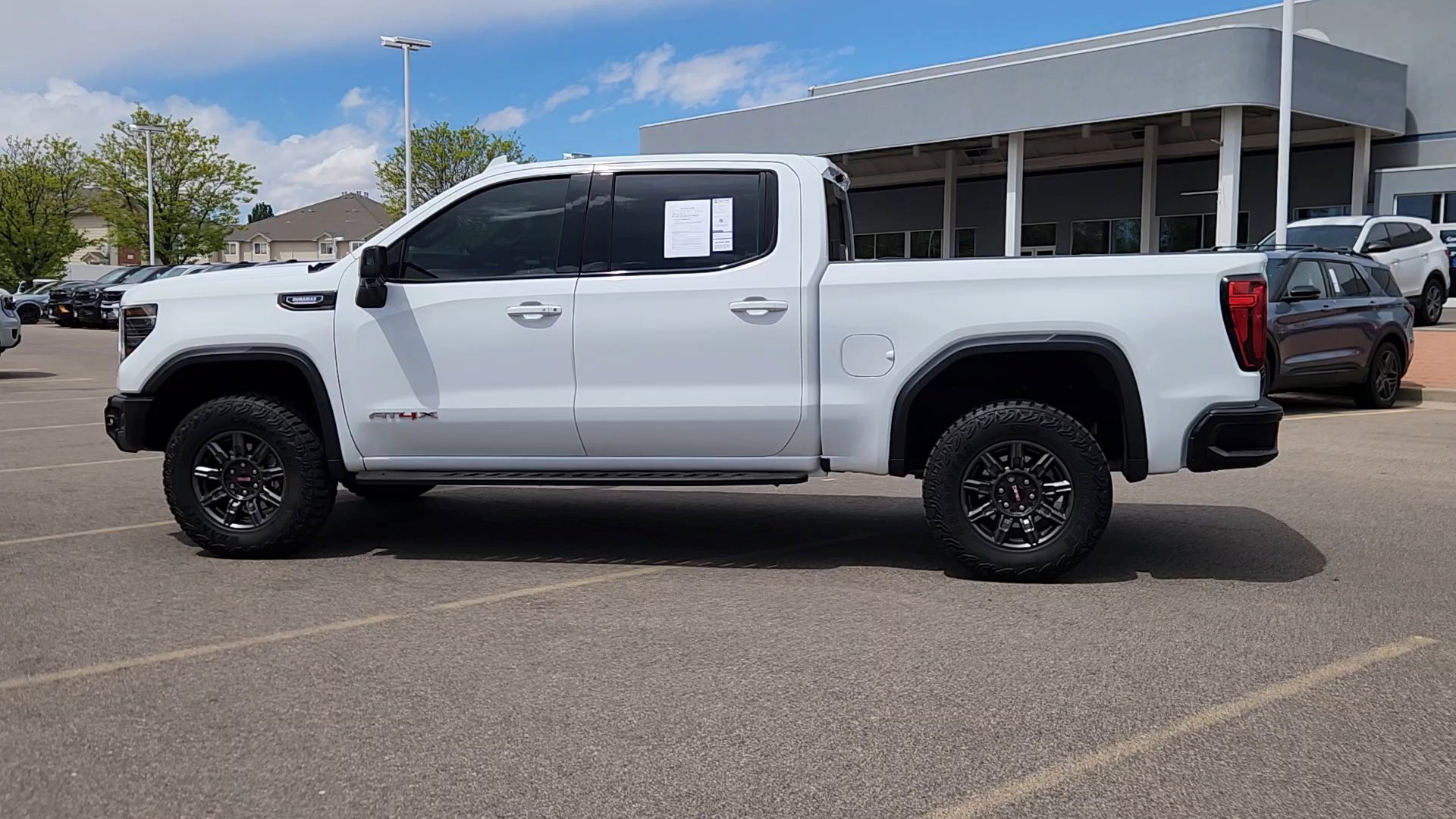 Used 2025 GMC Sierra 1500 AT4X AWD/4WD image 23