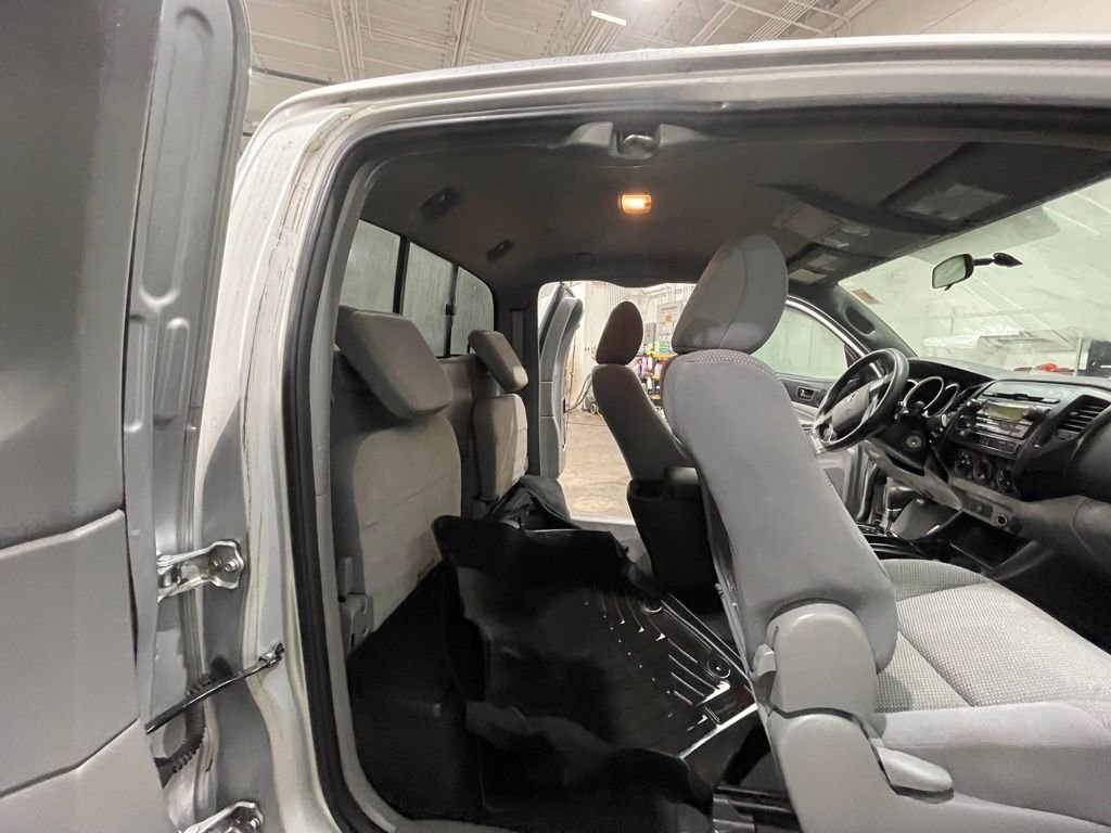 Used 2012 Toyota Tacoma 4x4 Access Cab w/ Convenience Pkg image 14