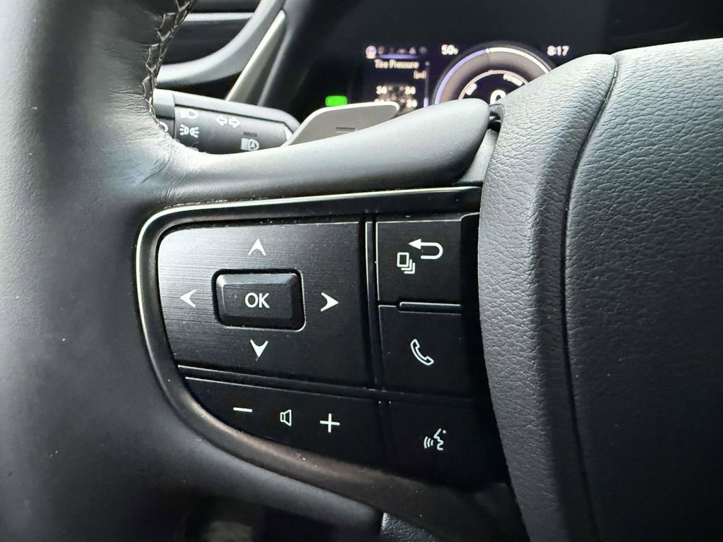 Used 2021 Lexus ES 300h w/ Premium Package image 22