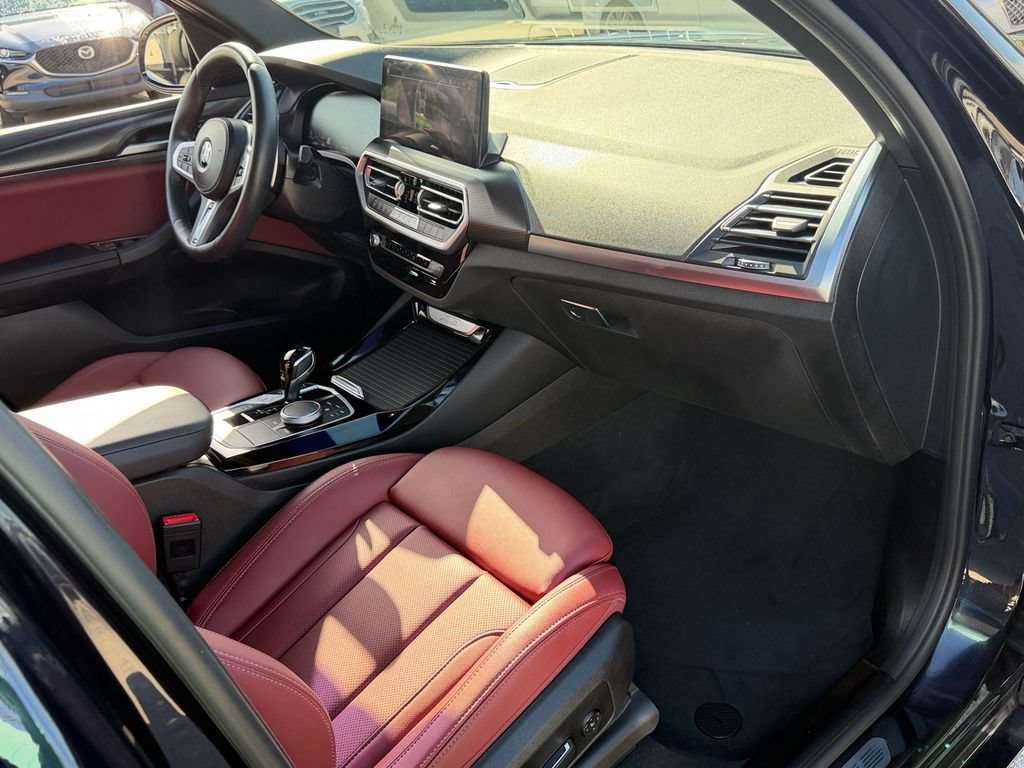 Used 2024 BMW X3 sDrive30i w/ Premium Package RWD image 17