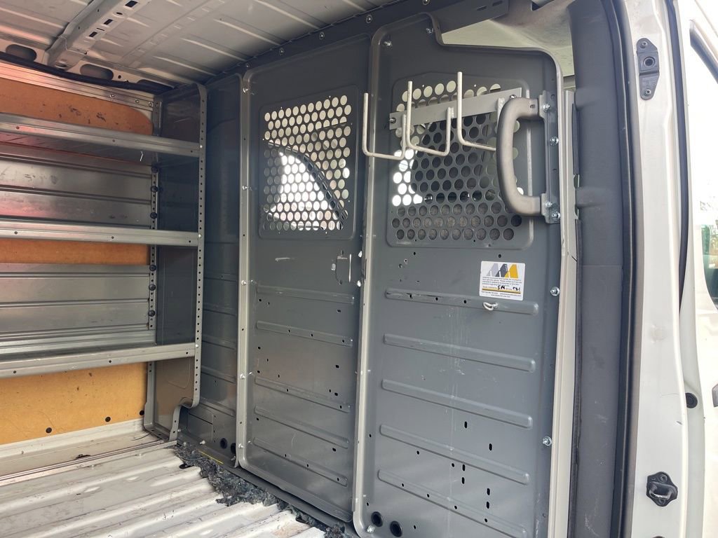 Used 2021 Nissan NV 2500 SV image 20