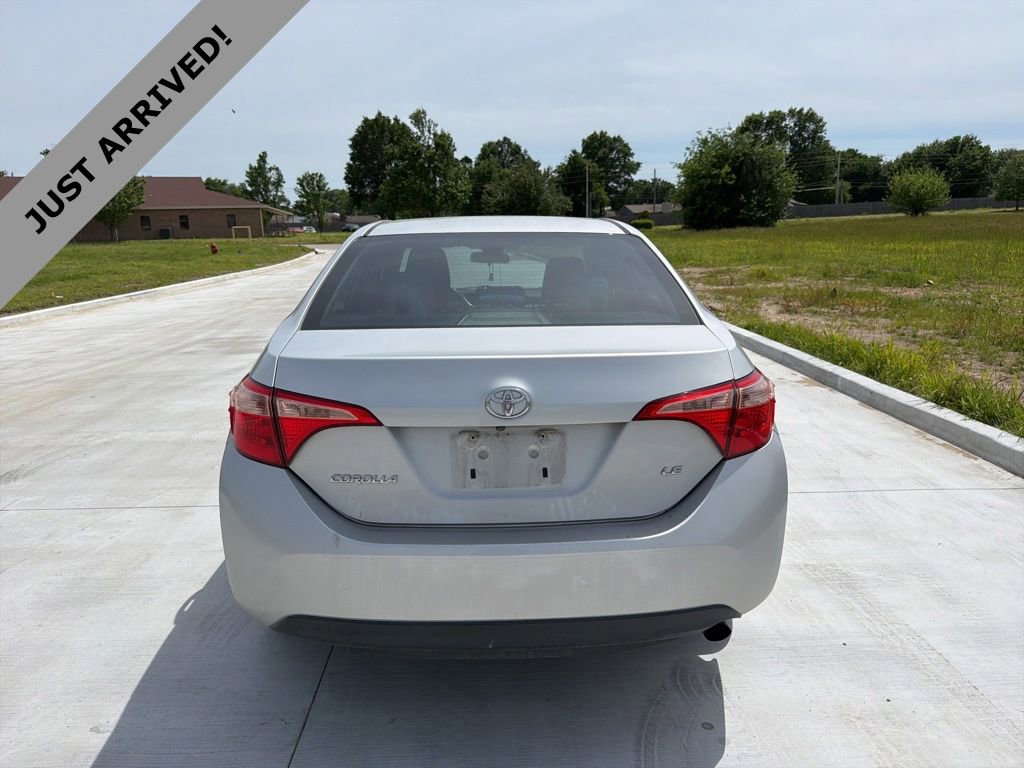 Used 2017 Toyota Corolla LE FWD image 5