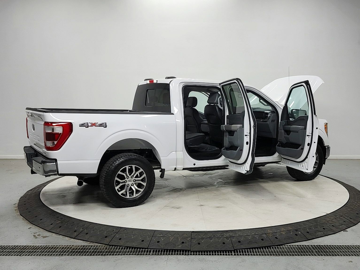 Used 2021 Ford F150 Lariat w/ Equipment Group 501A Mid AWD/4WD image 15