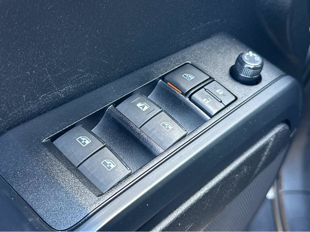 Used 2021 Toyota Tacoma SR w/ SR Convenience Package RWD image 33