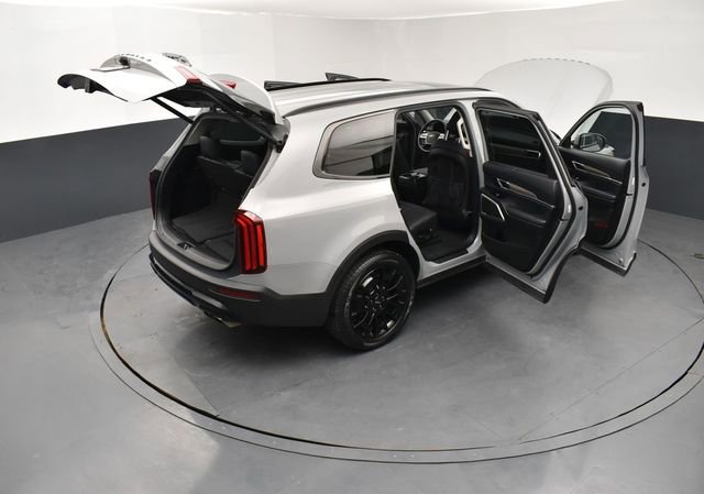 Used 2022 Kia Telluride EX w/ EX Premium Package AWD/4WD image 30