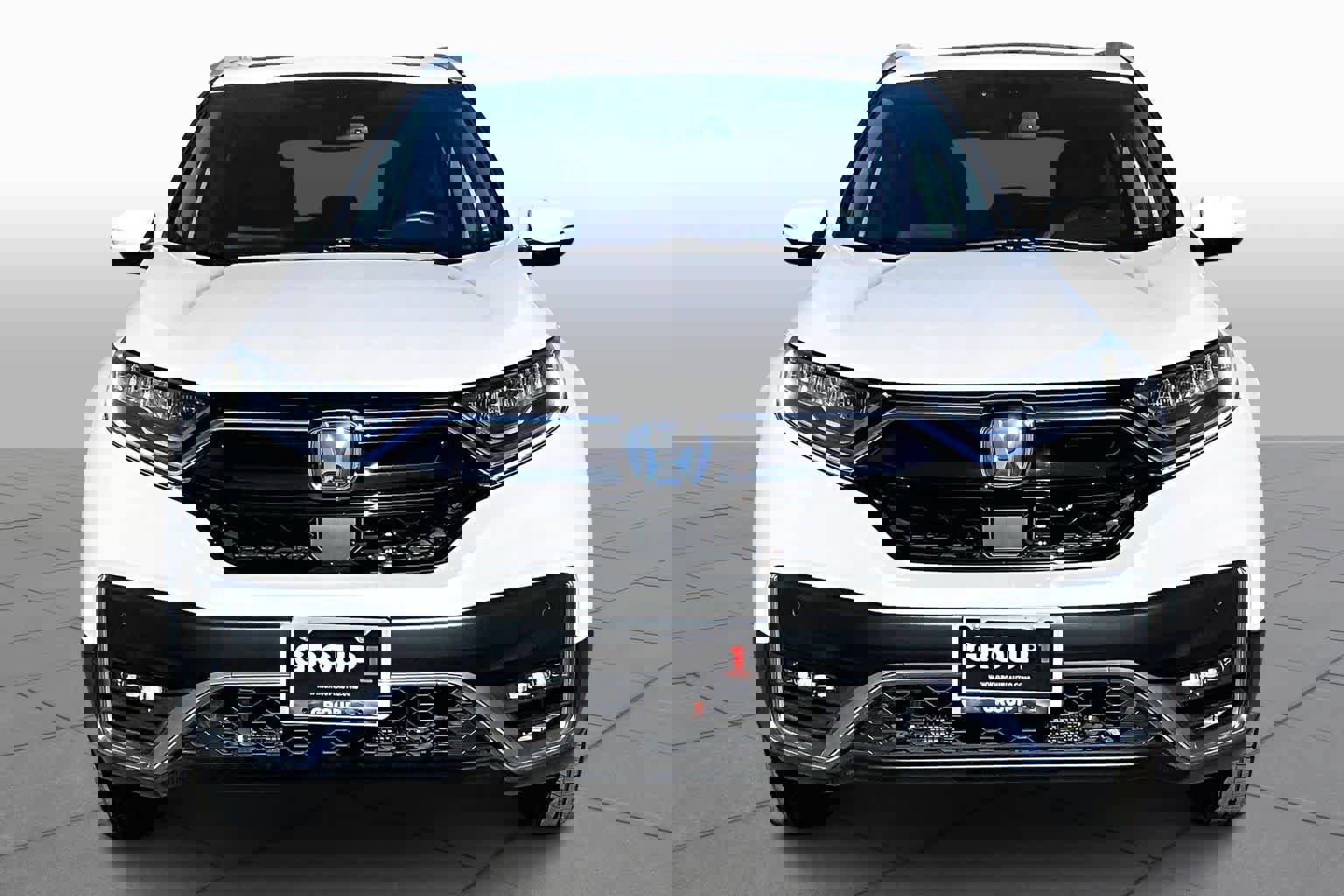 Used 2022 Honda CR-V Touring image 3