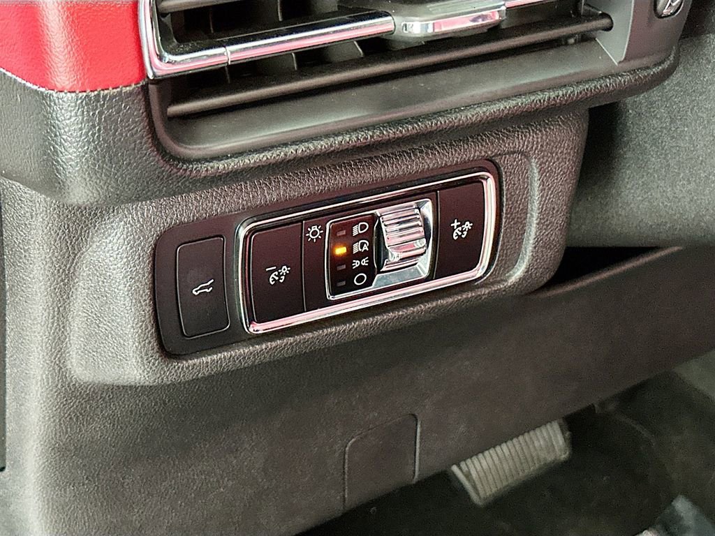 Used 2024 Lincoln Corsair Reserve w/ Equipment Group 201A image 10