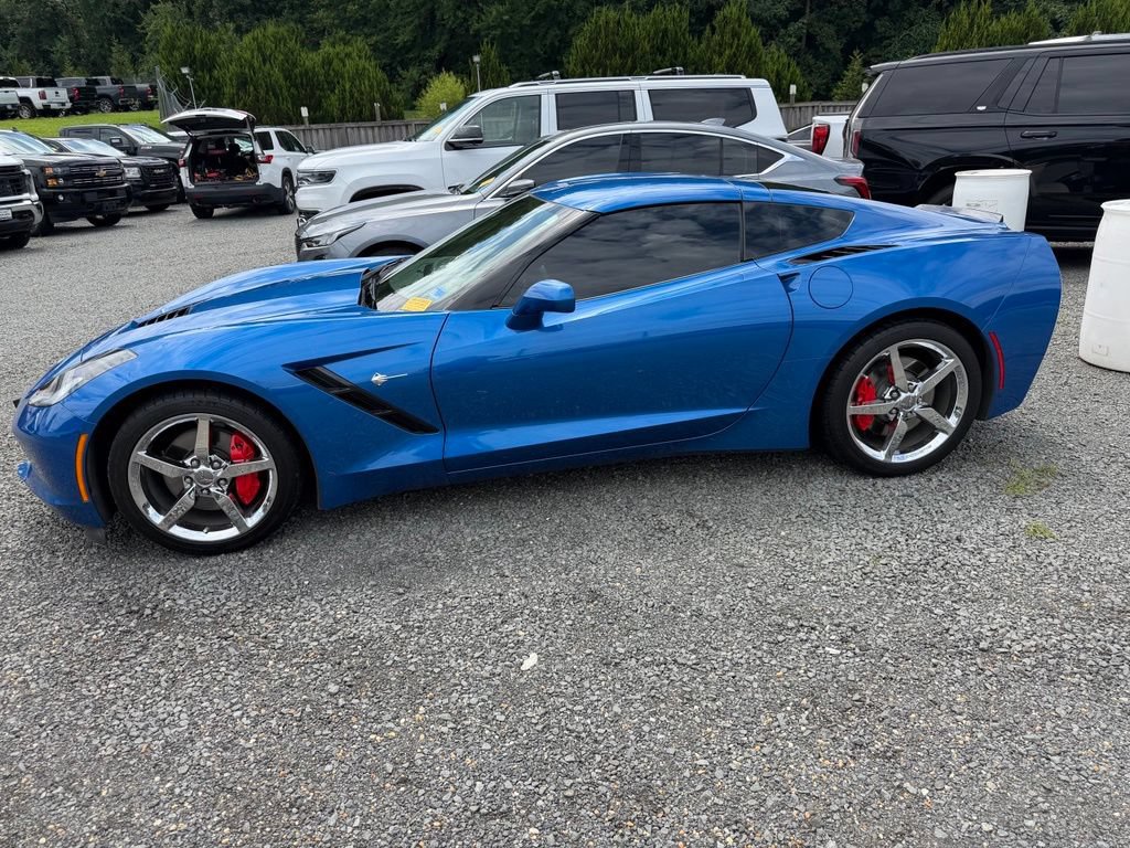 Used 2015 Chevrolet Corvette Stingray Coupe w/ 2LT Preferred Equipment Group RWD image 4