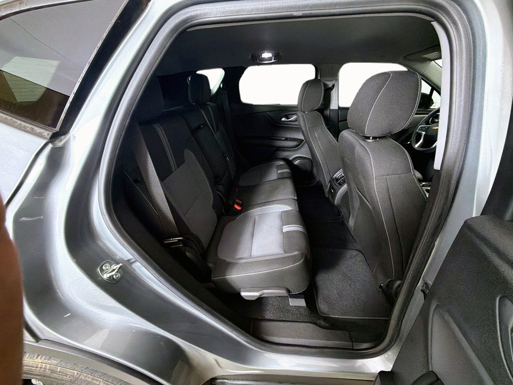 Used 2023 Chevrolet Blazer LT w/ Midnight/Sport Edition FWD image 24