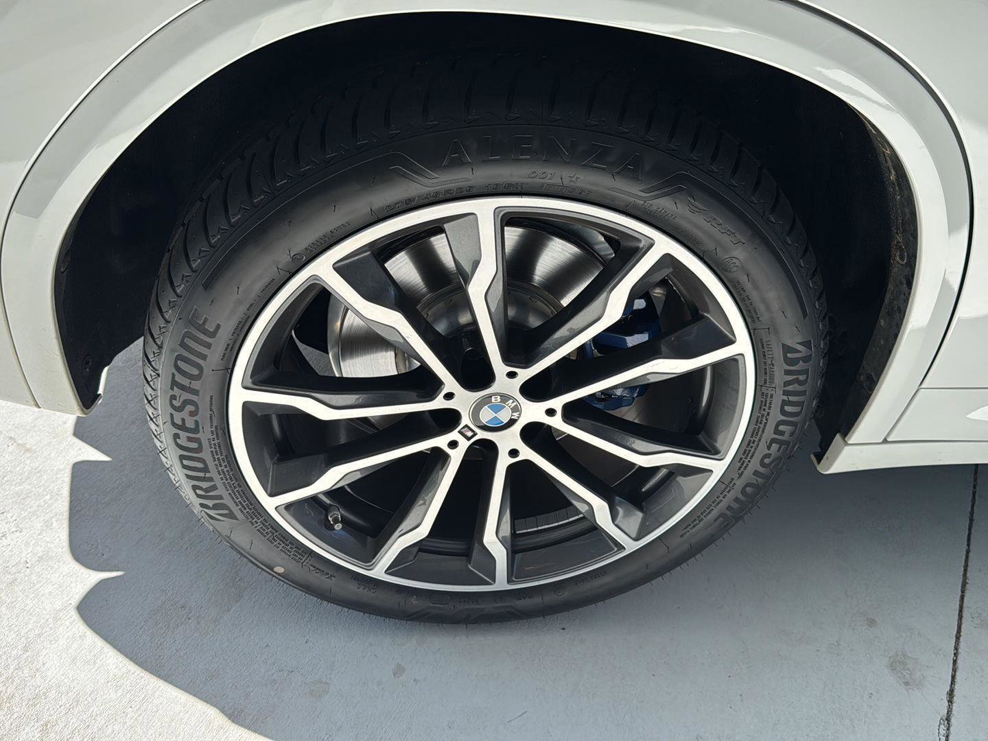 Used 2023 BMW X3 M40i w/ Parking Assistance Package image 34