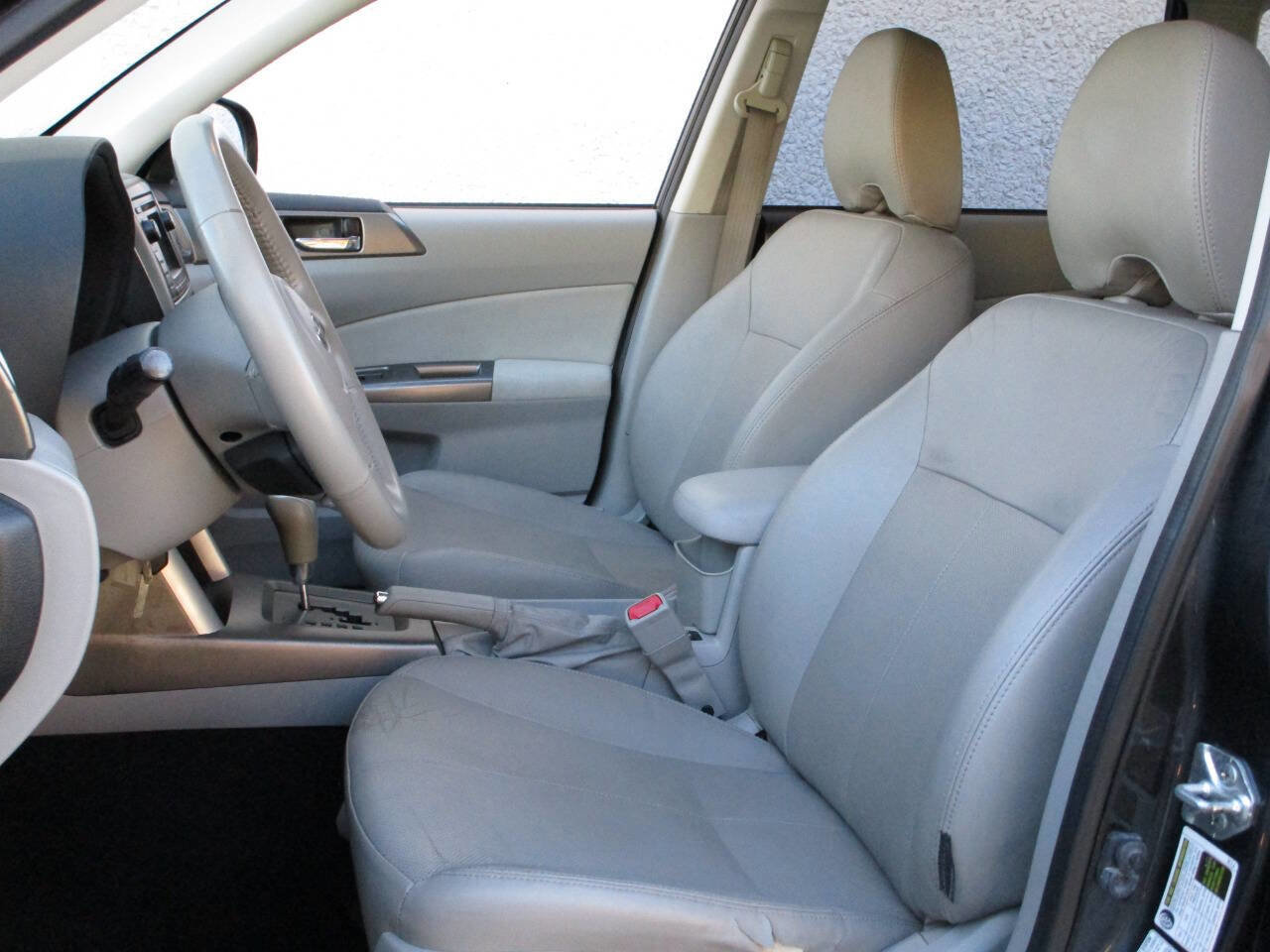 Used 2012 Subaru Forester 2.5X Limited image 8