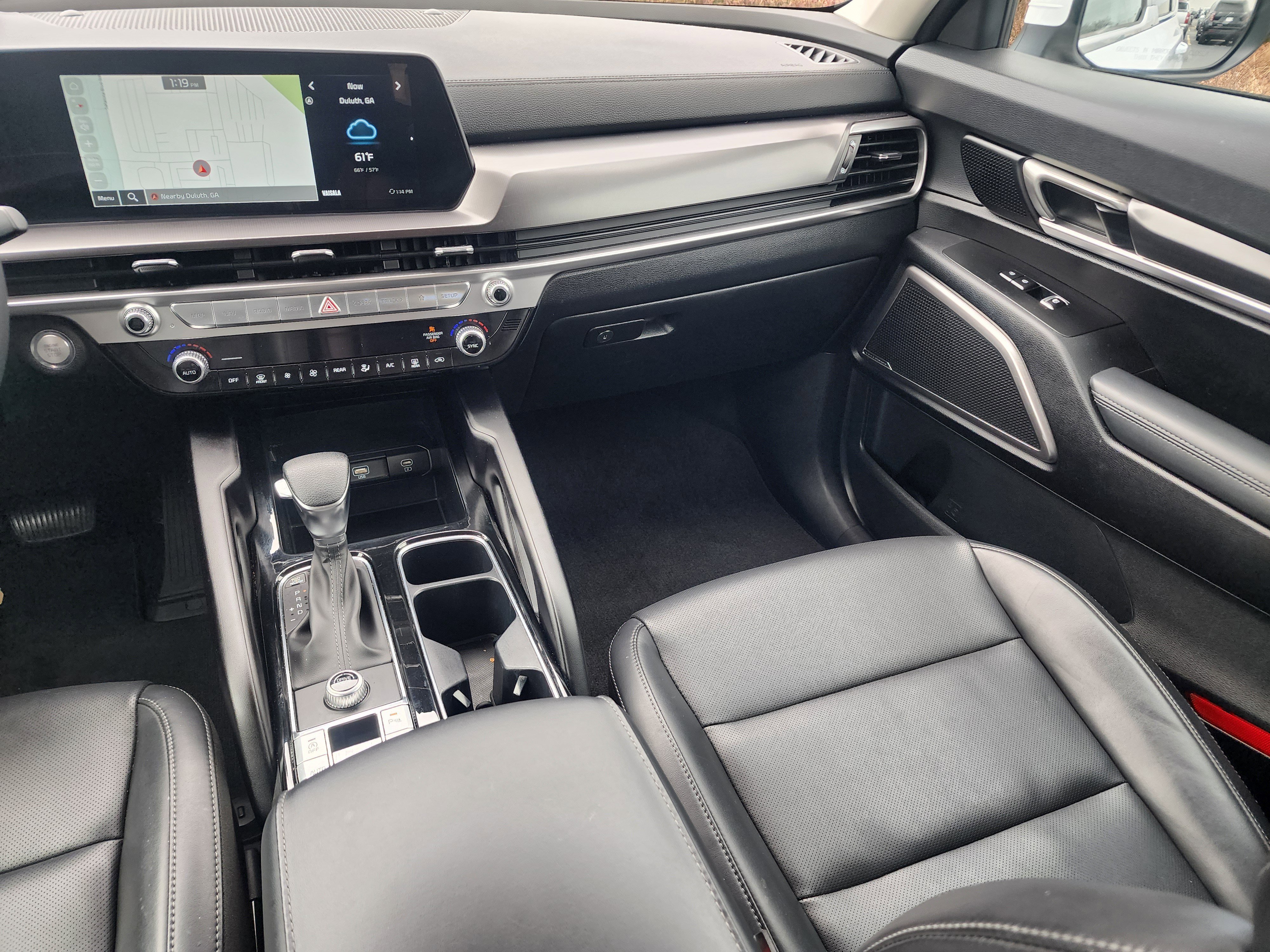 Used 2024 Kia Telluride LX image 18