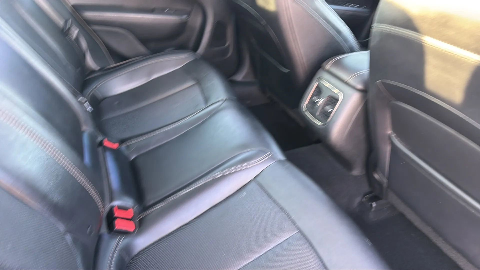 Used 2015 Chrysler 200 C w/ Navigation & Sound Group I image 71