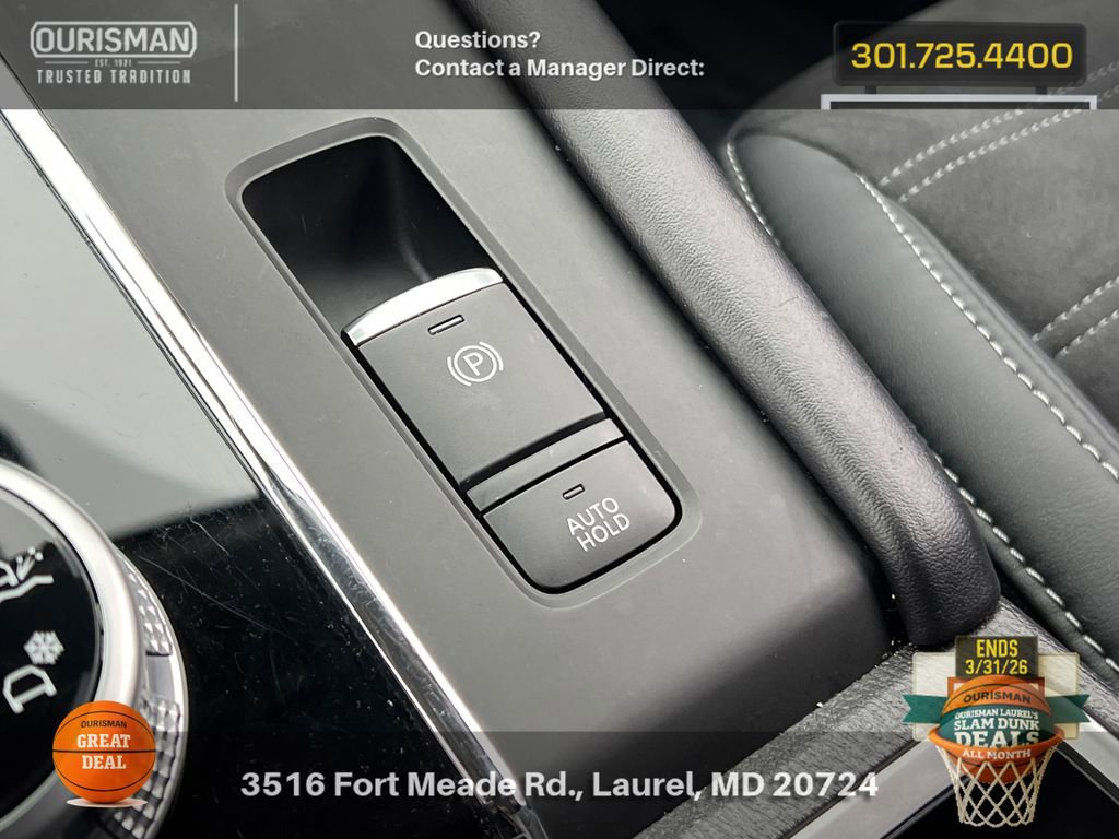 Used 2023 Mitsubishi Outlander SE image 28