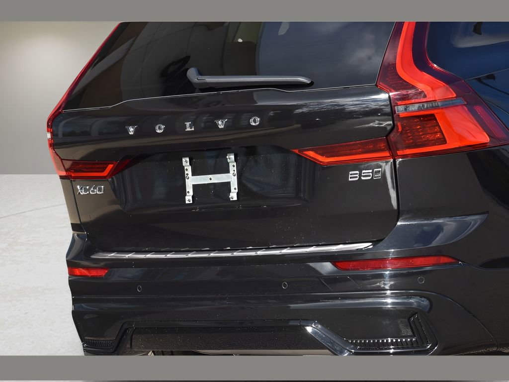 New 2026 Volvo XC60 B5 Ultra w/ Protection Package Premier image 29