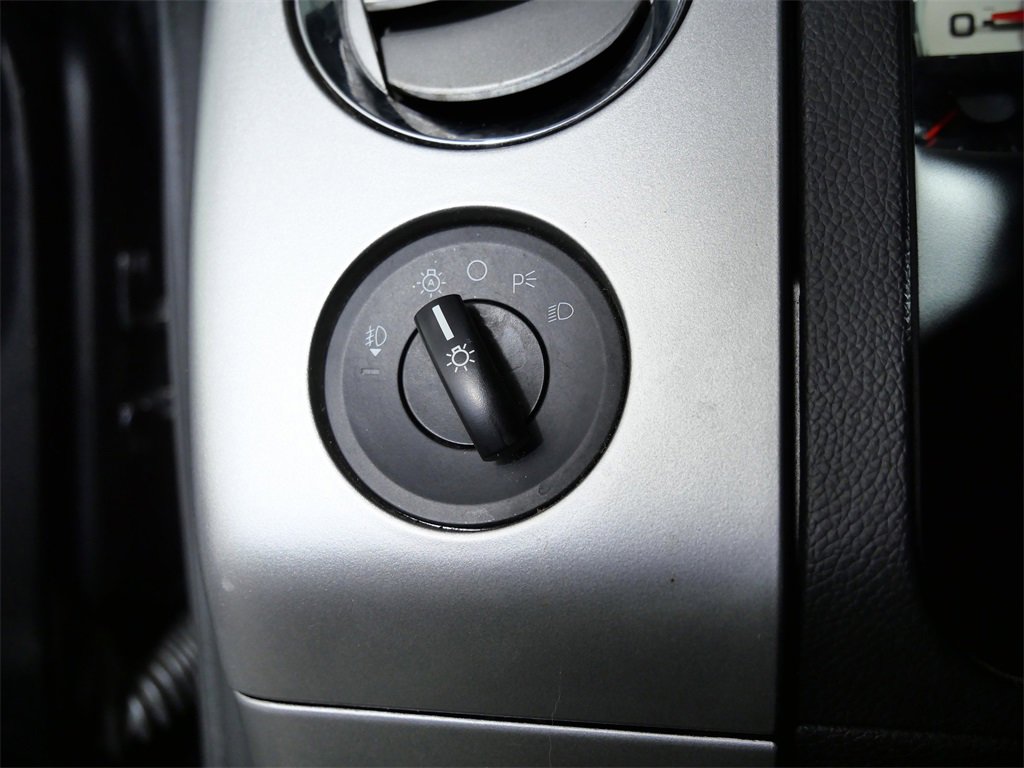 Used 2012 Ford Expedition EL Limited image 22