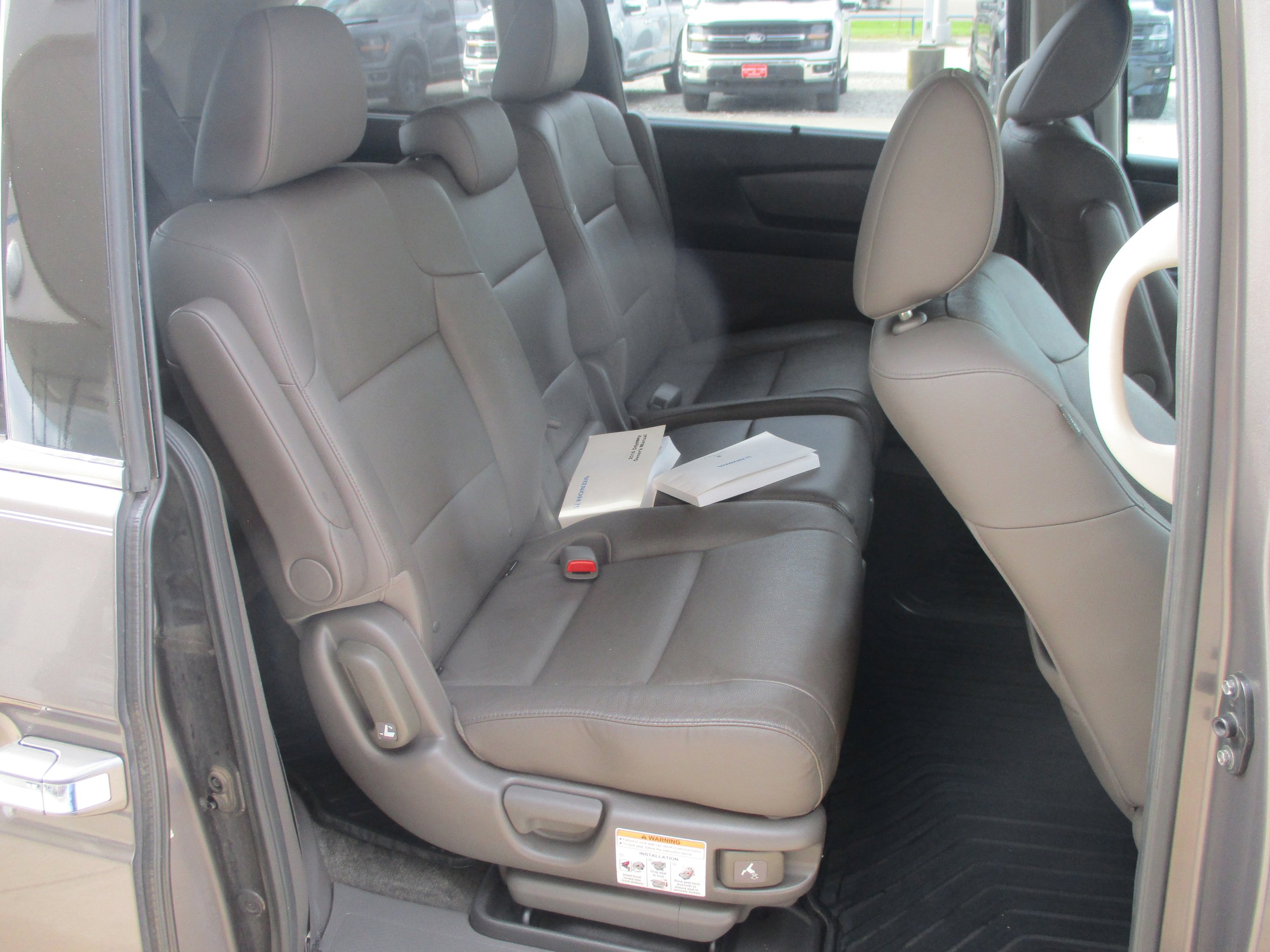 Used 2016 Honda Odyssey Touring Elite image 13