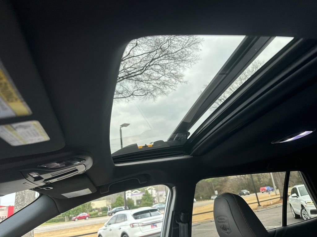 Used 2025 Subaru Outback Wilderness w/ Wilderness Package image 12