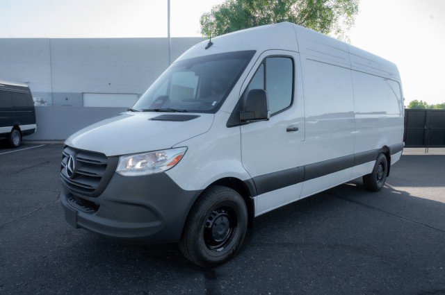 New 2025 Mercedes-Benz Sprinter 2500 image 1