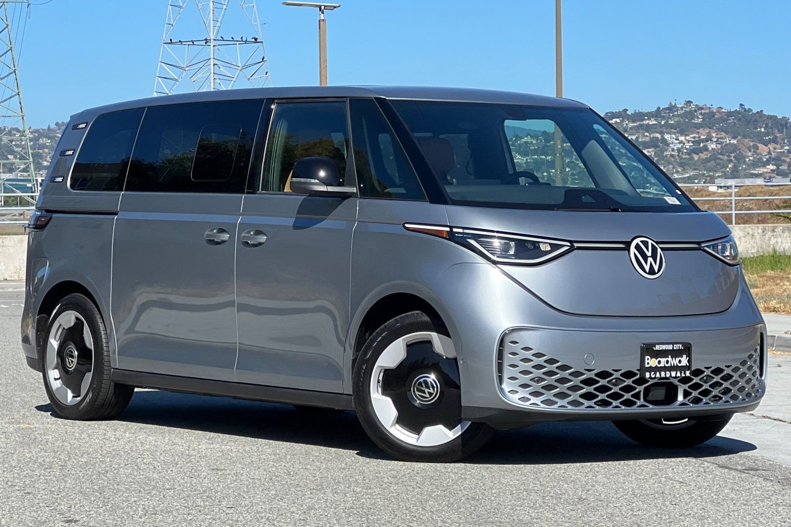 New 2025 Volkswagen ID. Buzz Pro S RWD image 2