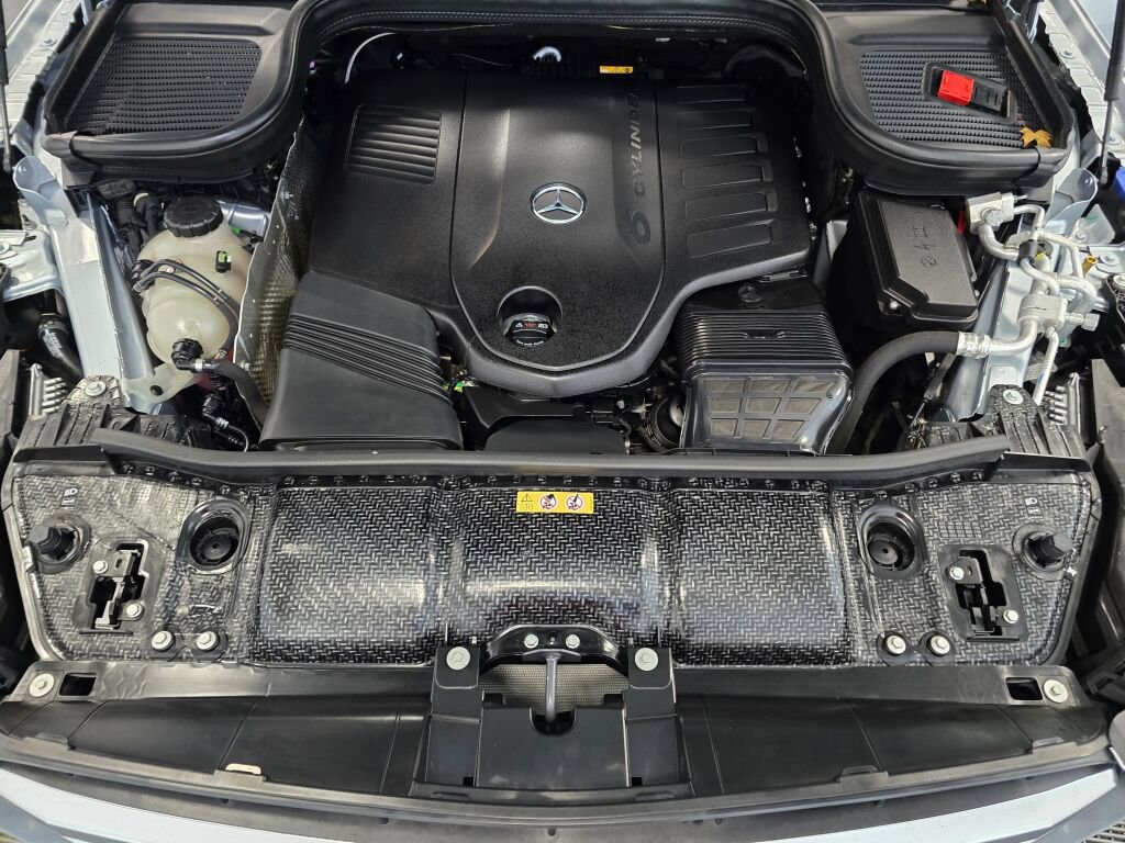 Used 2024 Mercedes-Benz GLS 450 GLS 450 image 10