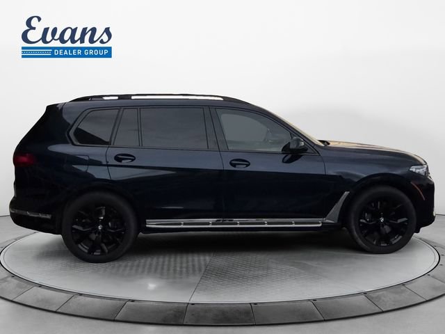 Used 2022 BMW X7 xDrive40i w/ Executive Package image 9
