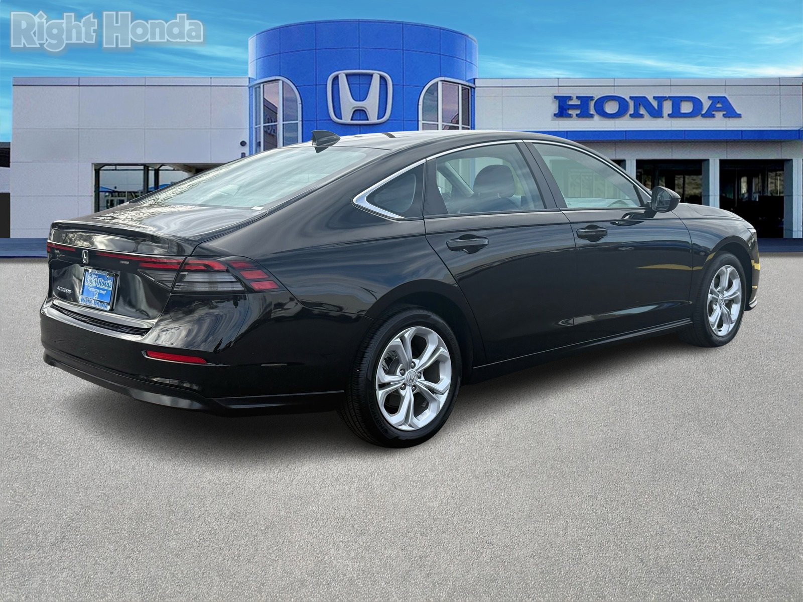 Used 2024 Honda Accord LX image 7