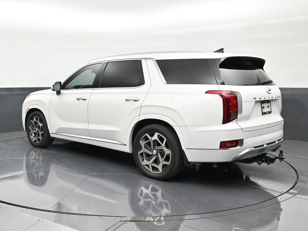 Used 2021 Hyundai Palisade Calligraphy image 3