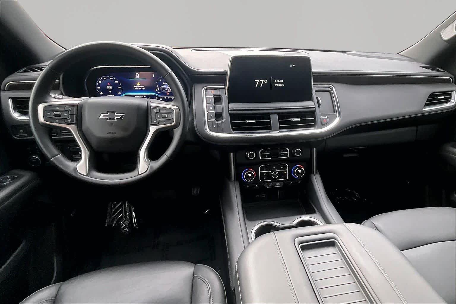 Used 2023 Chevrolet Tahoe Z71 w/ Luxury Package AWD/4WD image 31