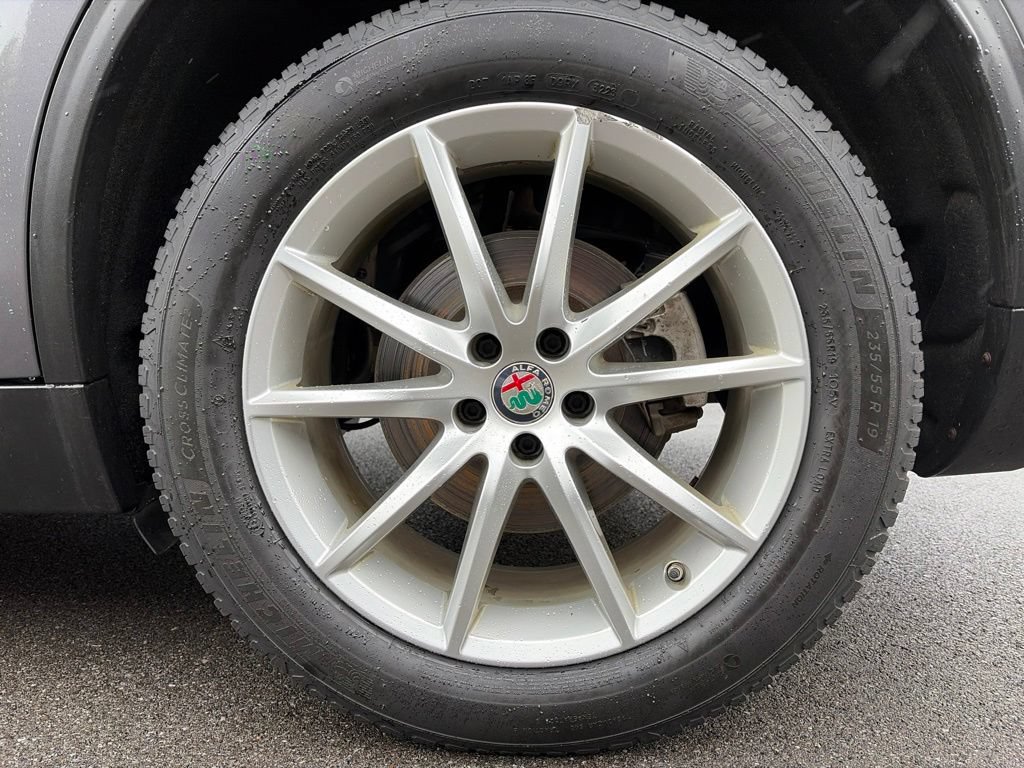 Used 2018 Alfa Romeo Stelvio Ti Lusso AWD/4WD image 22