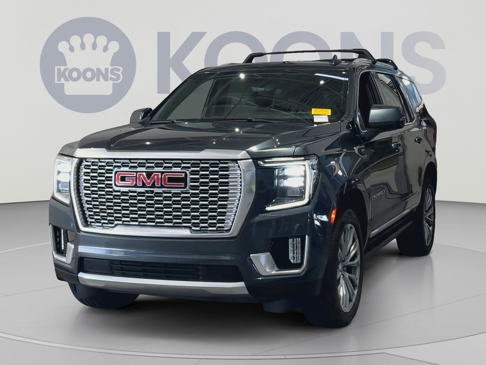 Used 2021 GMC Yukon Denali w/ Denali Premium Package AWD/4WD image 5