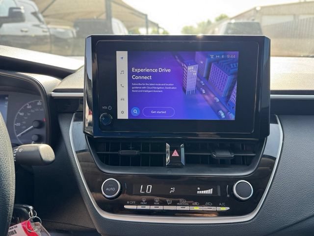 Used 2025 Toyota Corolla LE FWD image 13