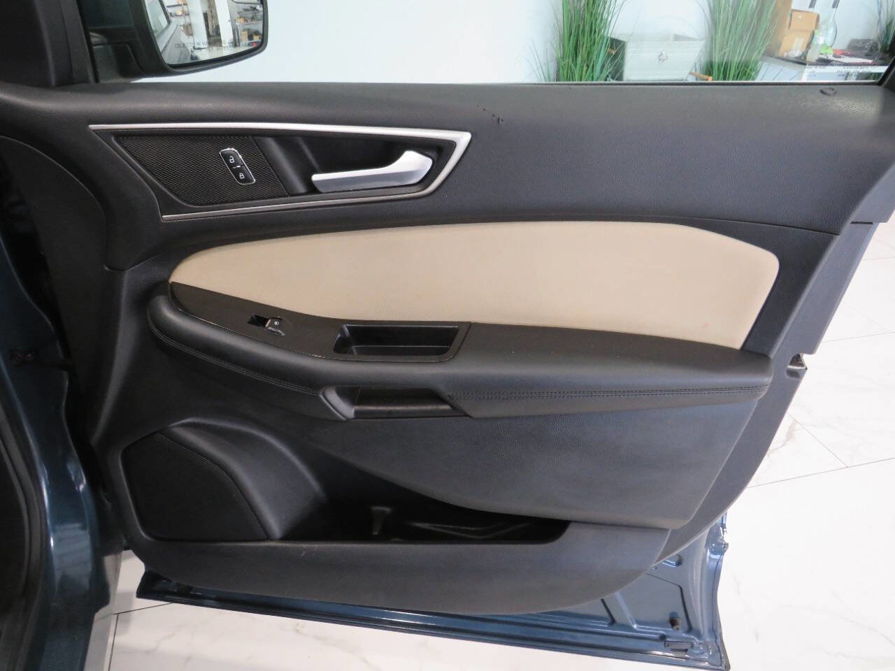 Used 2016 Ford Edge SEL w/ Cargo Accessory Package image 22