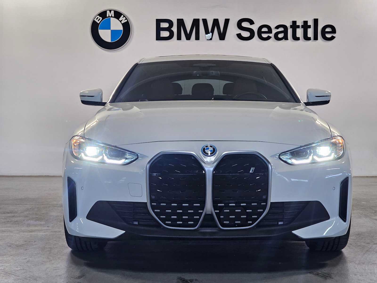 Certified 2023 BMW i4 eDrive35 RWD image 6