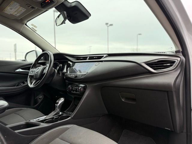 Used 2021 Buick Encore GX Select image 18