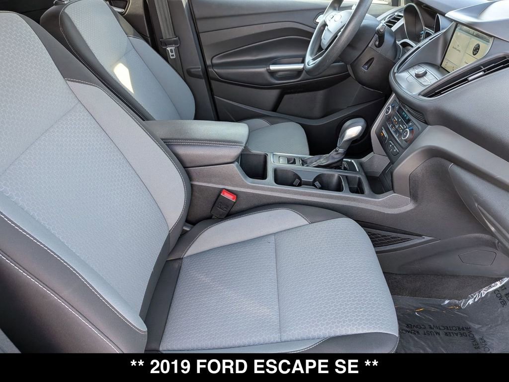 Used 2019 Ford Escape SE AWD/4WD image 27