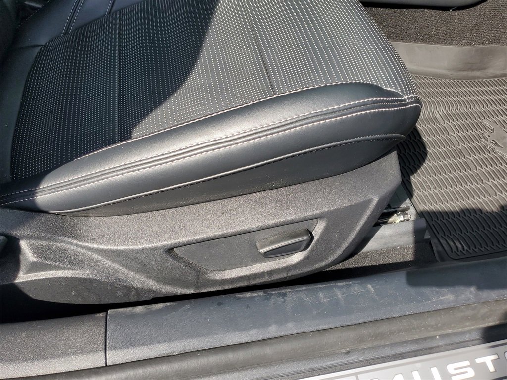 Used 2024 Ford Mustang GT Premium image 32