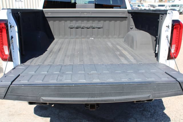 Used 2022 GMC Sierra 1500 Denali w/ Denali Reserve Package AWD/4WD image 11