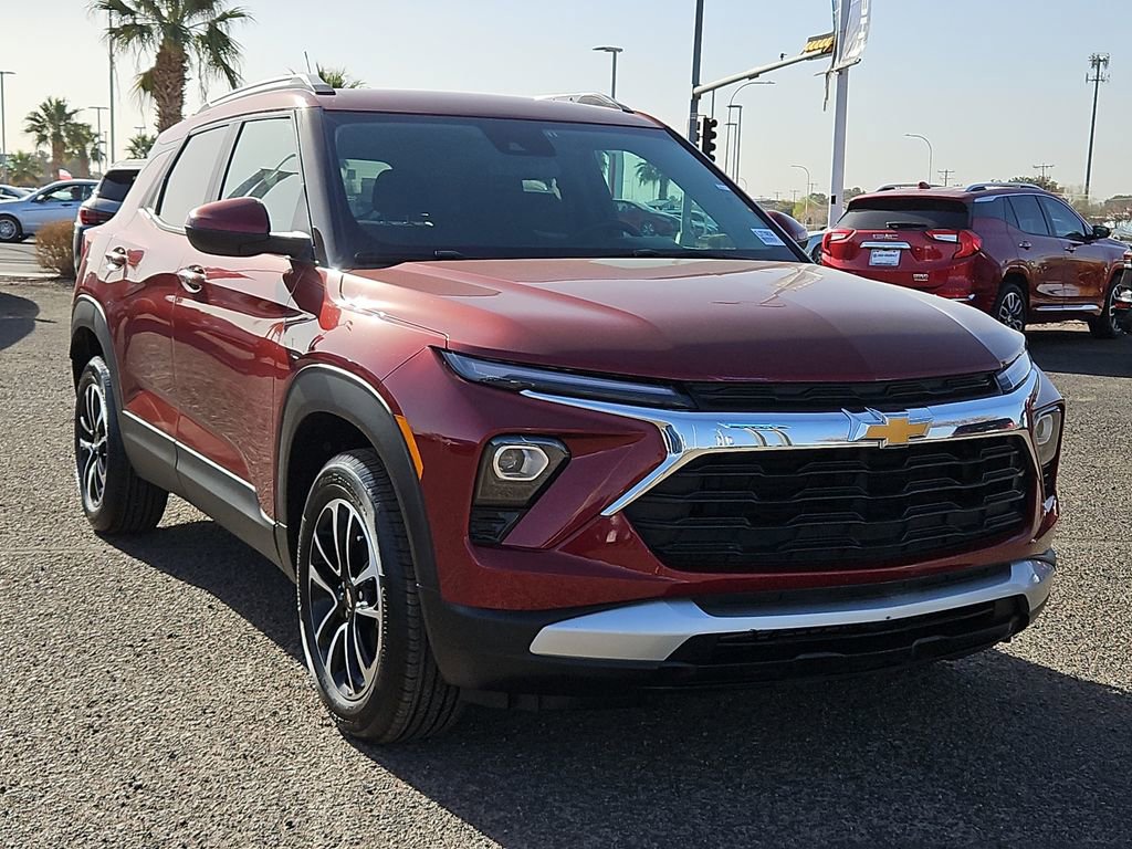 Used 2024 Chevrolet TrailBlazer LT w/ LT Cold Weather Package image 6