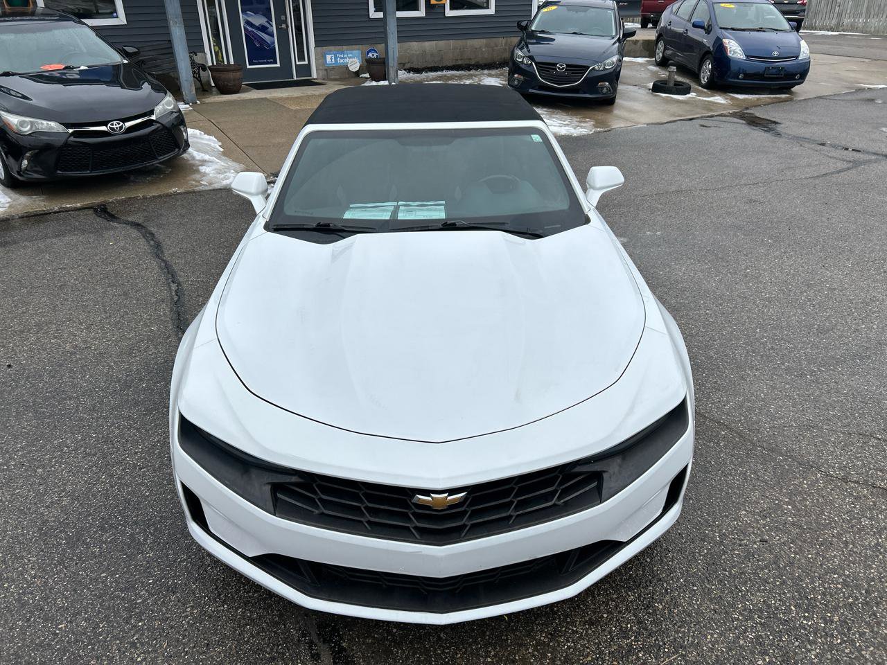 Used 2020 Chevrolet Camaro LT image 7